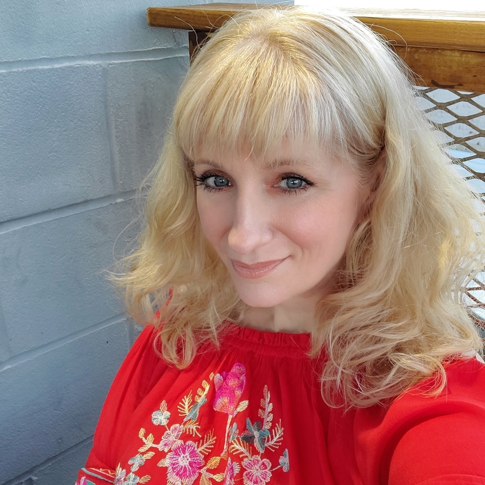 Meet your Posher, Samantha